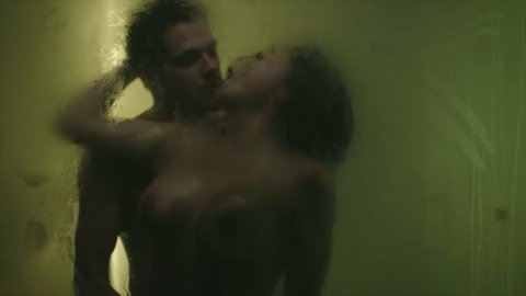 Ariadna Gil, Teresa Ruiz - Fucking Scenes in Here on Earth s01e04-06 (2018)