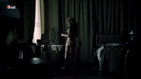 Vittoria Puccini - Fucking Scenes in The Crown Prince (2006)