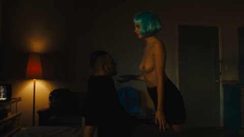 Nola Palmer, Gaite Jansen - Fucking Scenes in Jett s01e09 (2019)