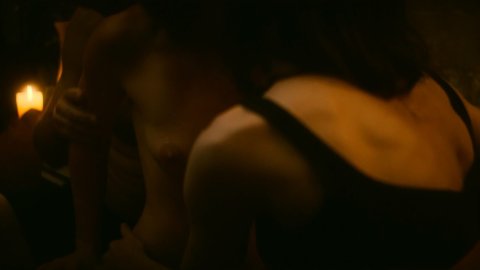 Samantha Soule, Ellen Page - Fucking Scenes in Tales of the City s01e02 (2019)