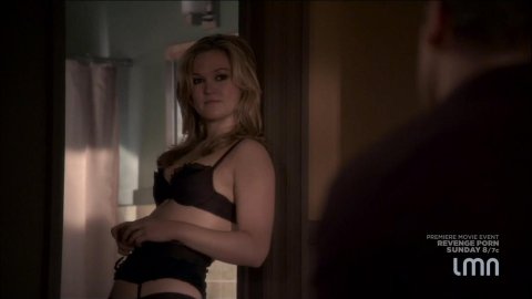 Julia Stiles - Fucking Scenes in Blue s01e01-02 (2014)