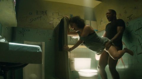 Ilana Glazer - Fucking Scenes in The Night Before (2015)