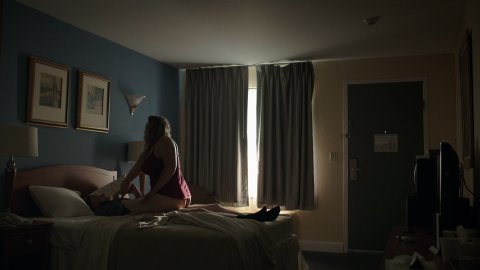 Meredith Holzman - Fucking Scenes in The Sinner s01e06 (2017)