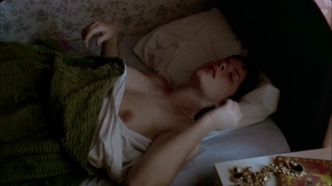 Marcia Gay Harden, Donogh Rees - Fucking Scenes in The Crush (1992)