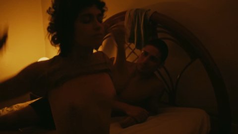 Maria Flor, Edvana Carvalho - Fucking Scenes in Irmãos Freitas s01e04-05 (2019)