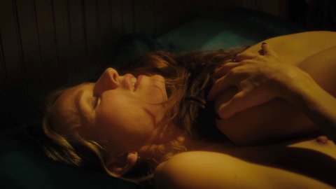 Naomi Watts, Sophie Cookson - Fucking Scenes in Gypsy s01e07 (2017)