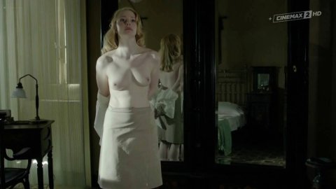 Fiona Glascott - Fucking Scenes in Controra - House of Shadows (2013)