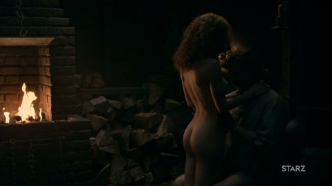 Sophie Skelton - Fucking Scenes in Outlander s04e08 (2018)